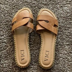 Vici sandals